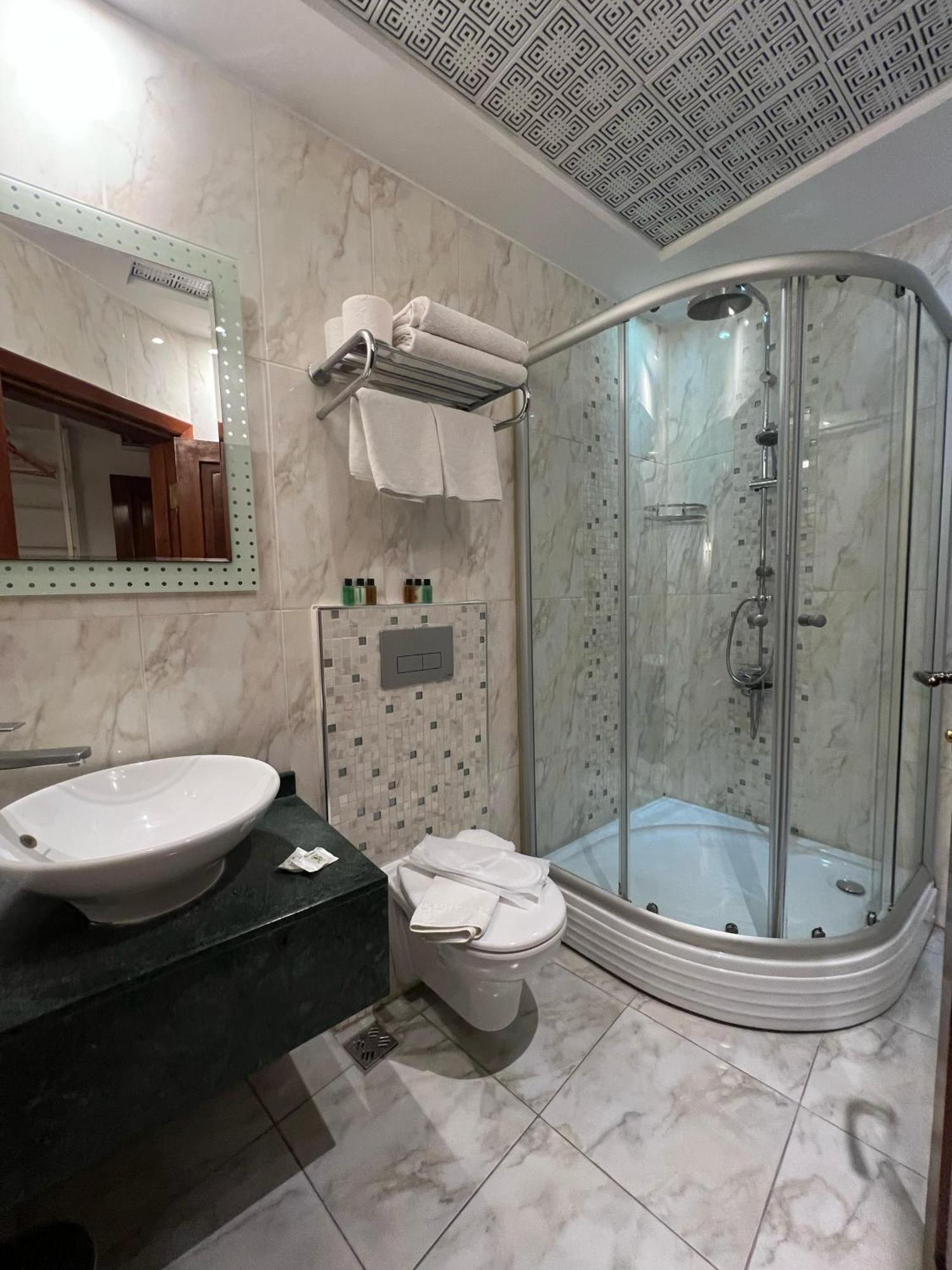 White Garden Hotel-Adult Only Antalya Exterior foto