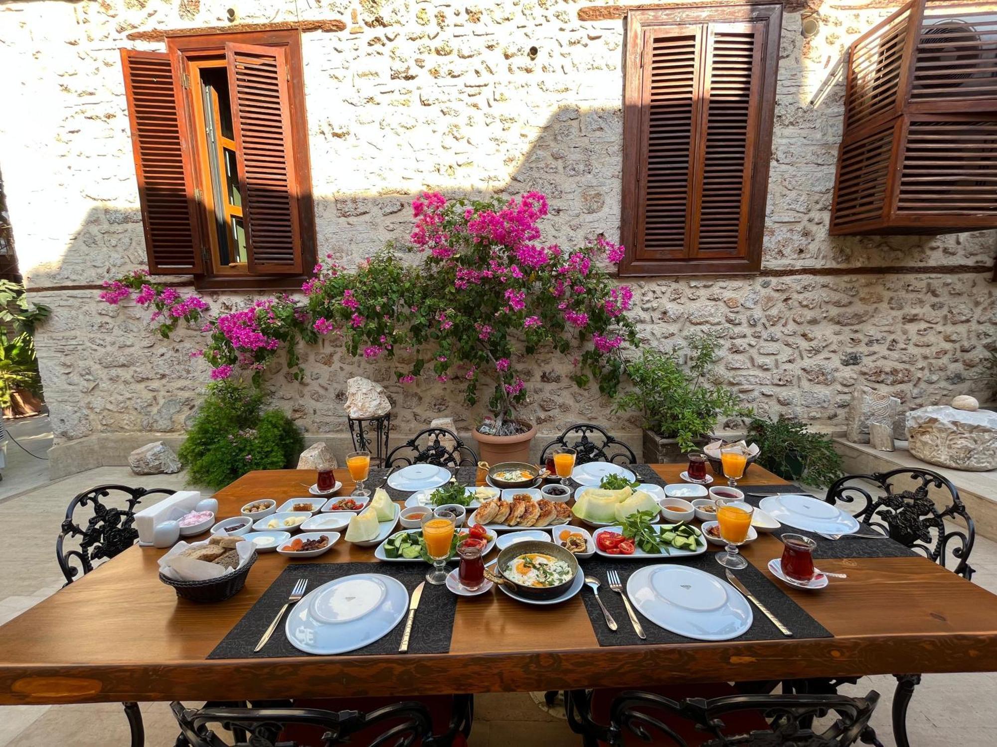 White Garden Hotel-Adult Only Antalya Exterior foto