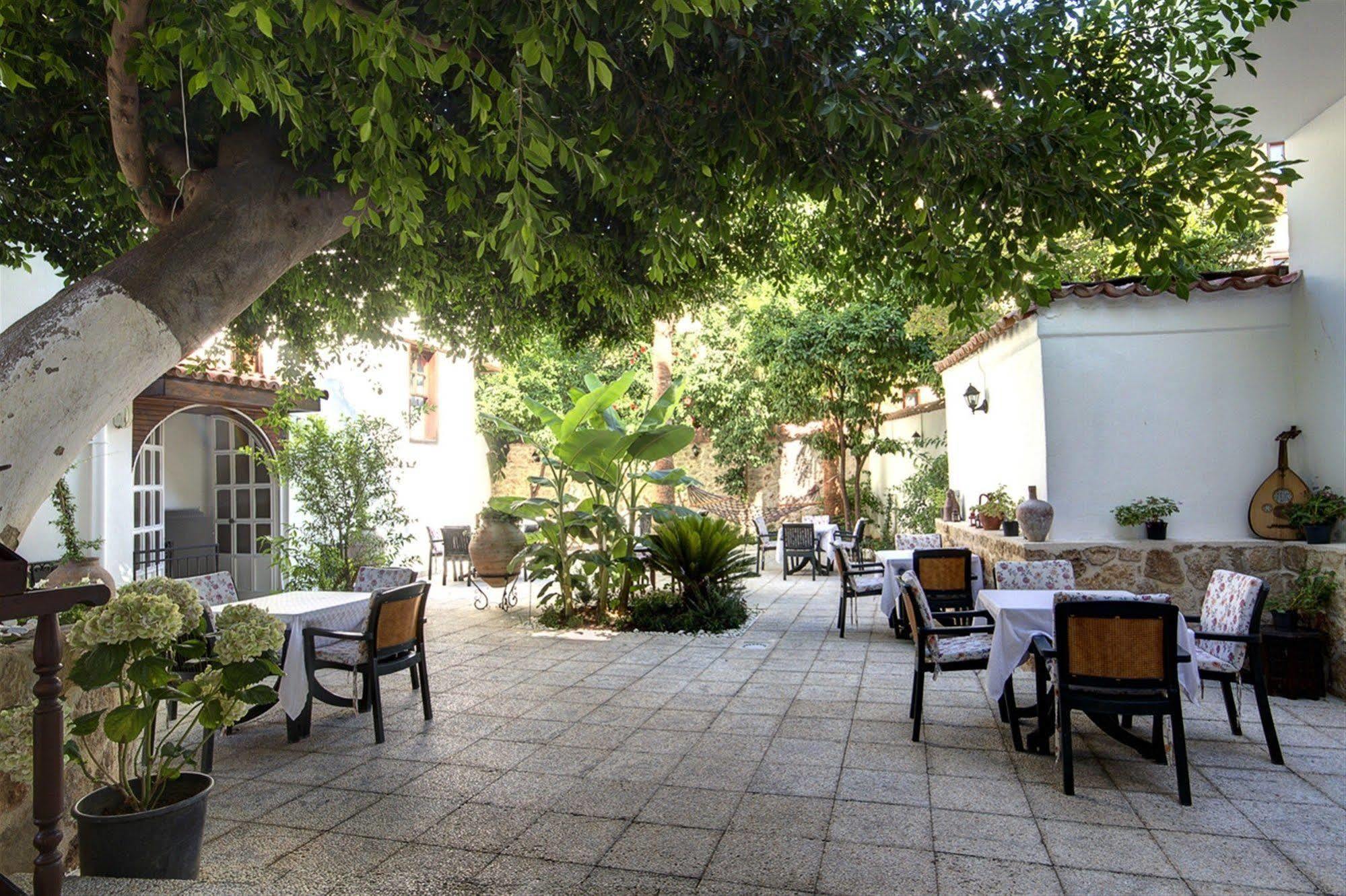 White Garden Hotel-Adult Only Antalya Exterior foto